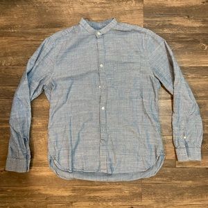 COPY - H&M shirt in size L.